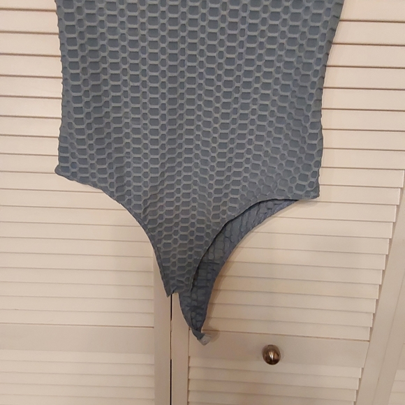 Fashion Nova Blue Textured Bodysuit - Picture 4 of 9